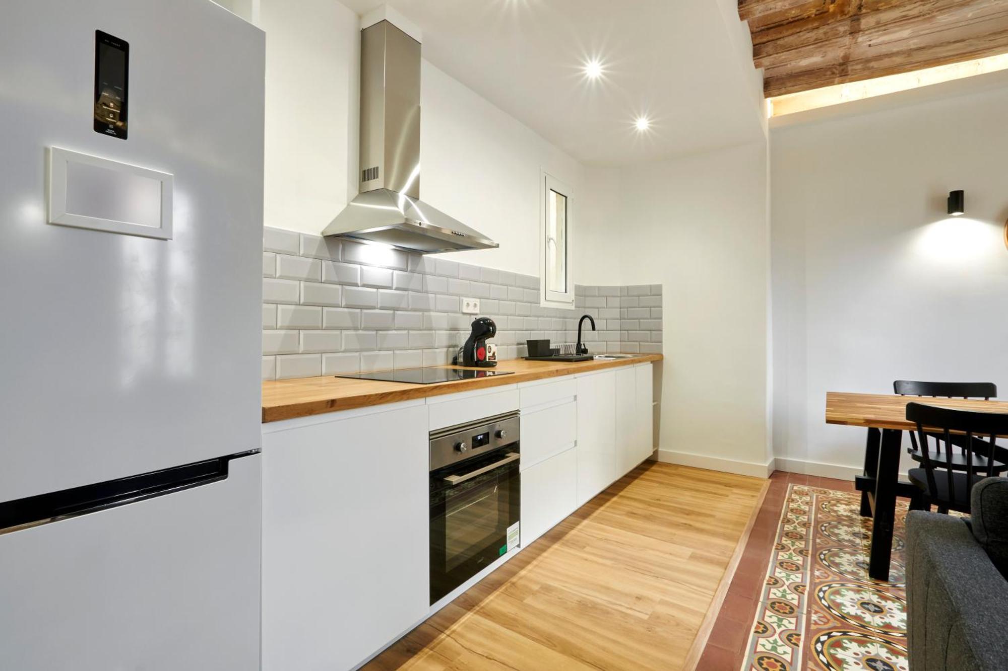 Comfortable Apartment Next To Apolo Theater Barcelona Exterior photo