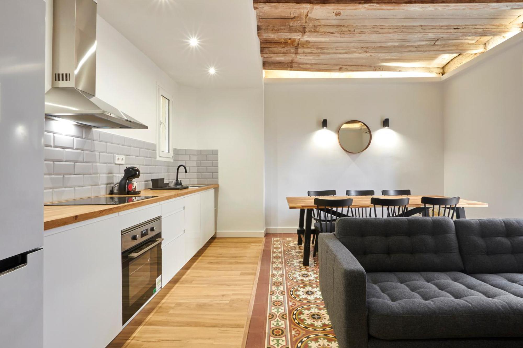 Comfortable Apartment Next To Apolo Theater Barcelona Exterior photo